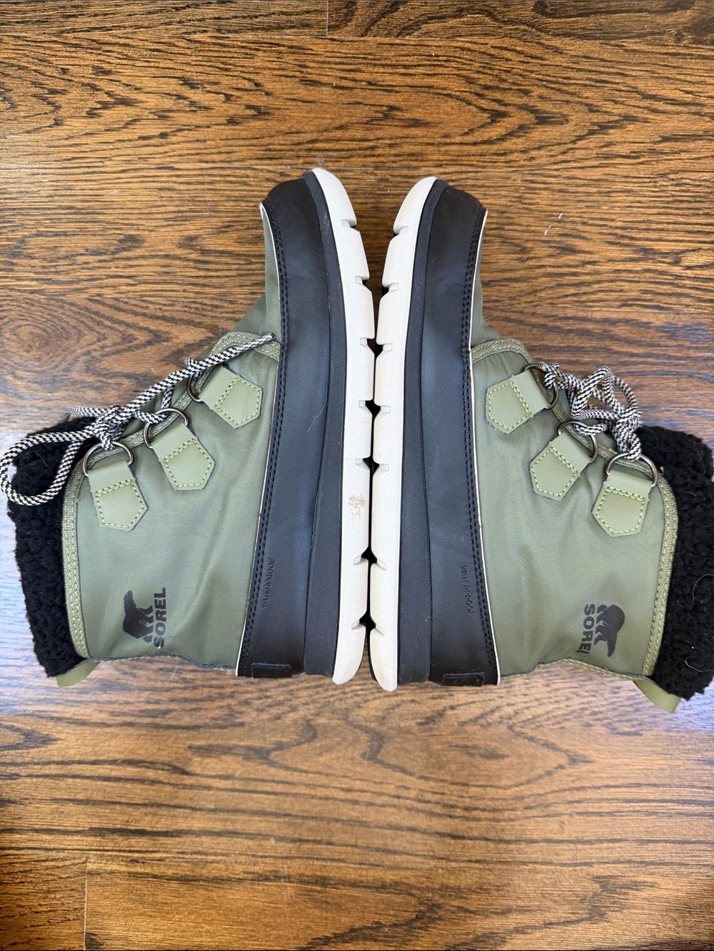 Sorel Women’s Explorer Carnival Hiker Green Fleece Lined Boot Size 8 - Picture 7 of 8